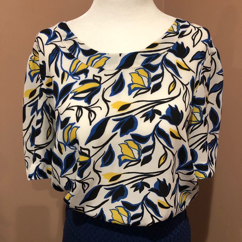 Flower print blouse